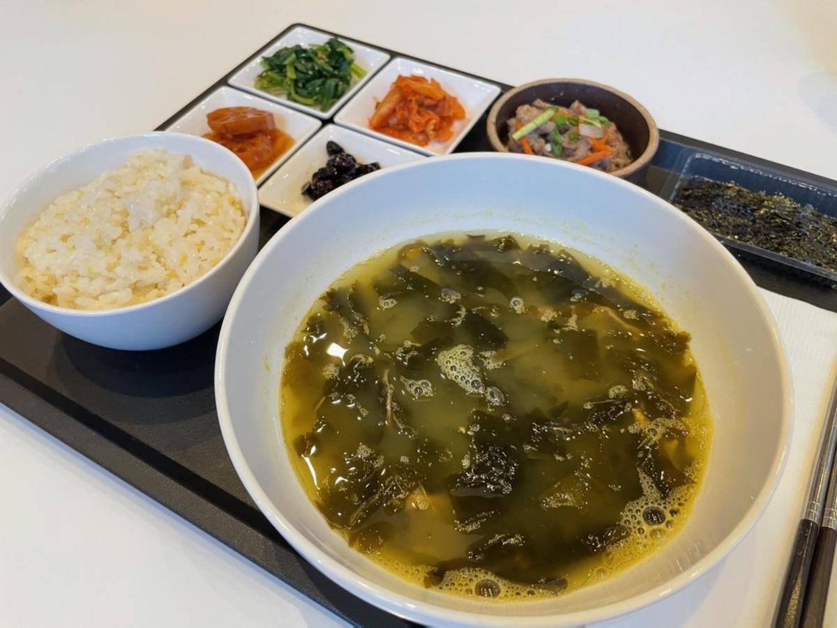 Ambassador Busan Haeundae Экстерьер фото
