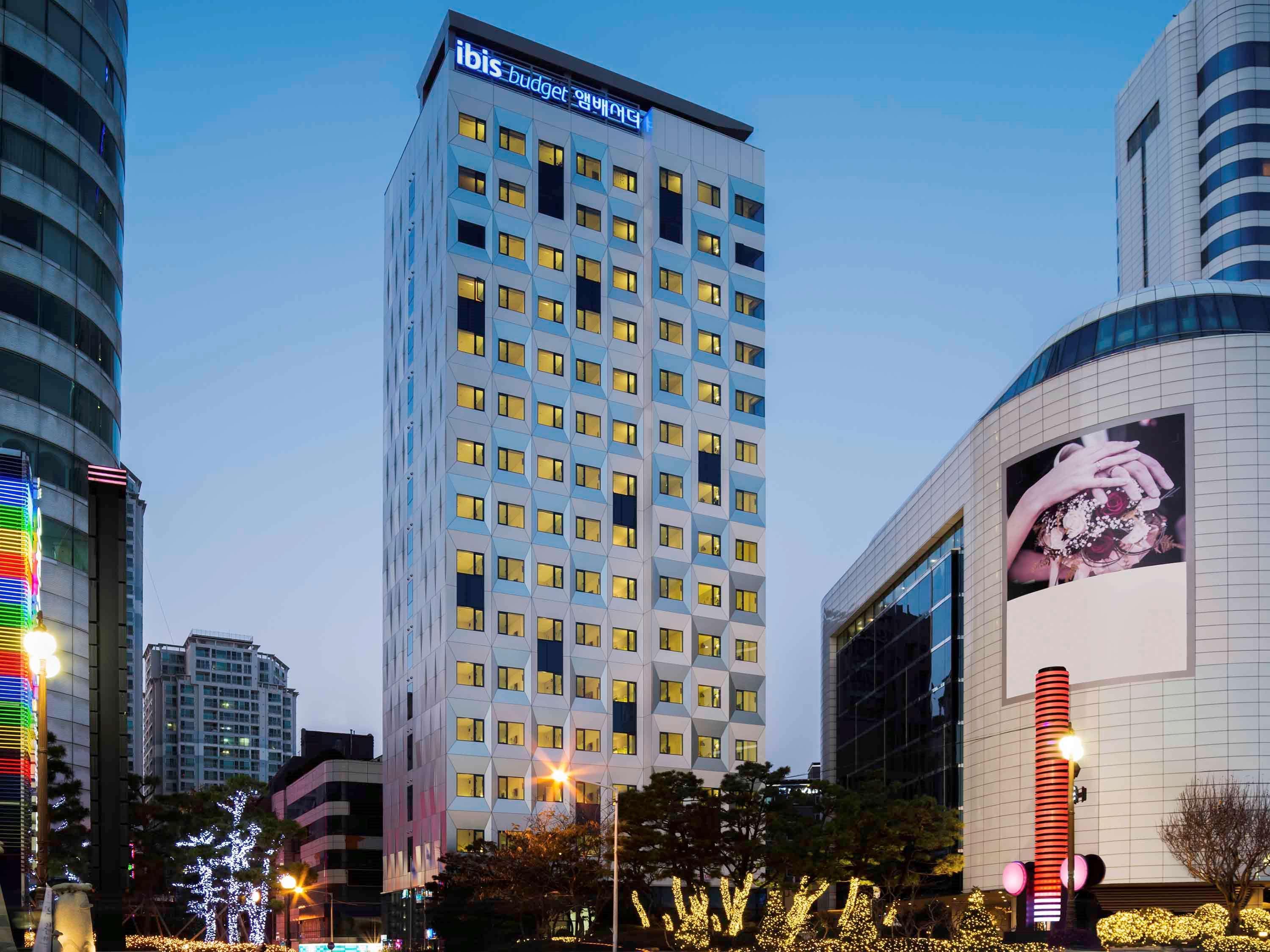 Ambassador Busan Haeundae Экстерьер фото