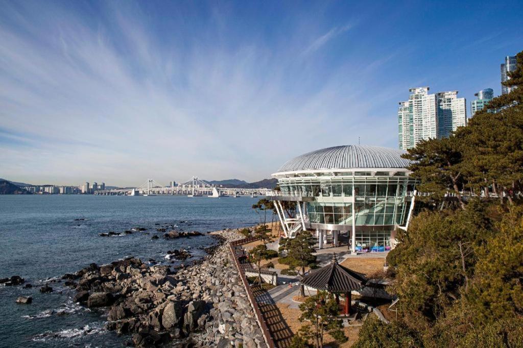 Ambassador Busan Haeundae Экстерьер фото