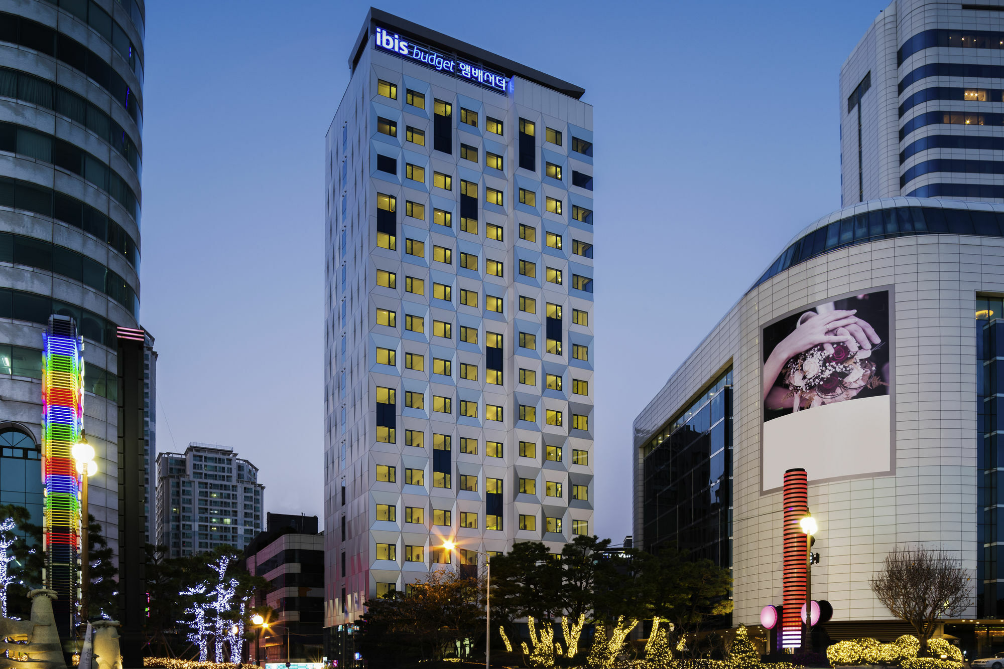 Ambassador Busan Haeundae Экстерьер фото